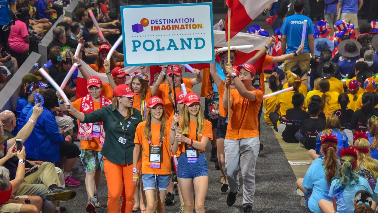 Bring Your DI Skills to Poland!